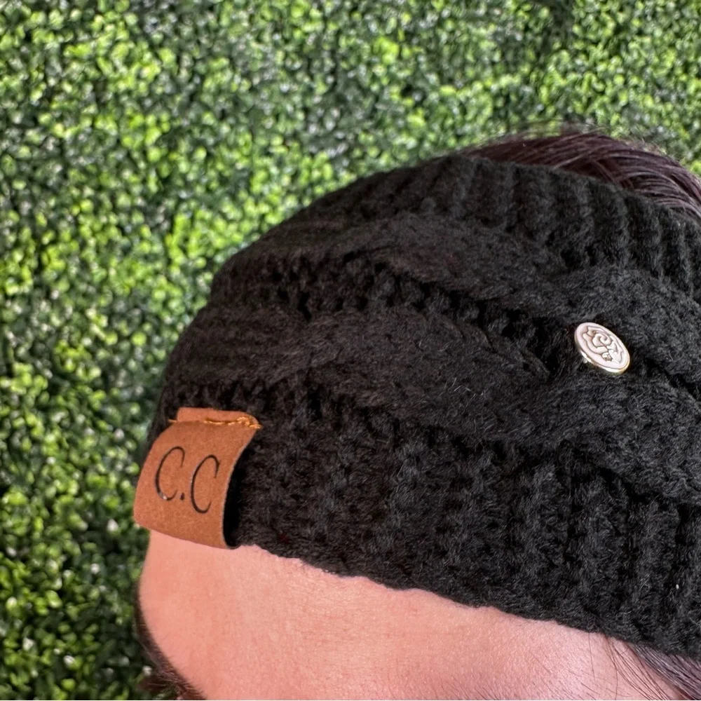 Knitted‎ C.C head wrap in black new